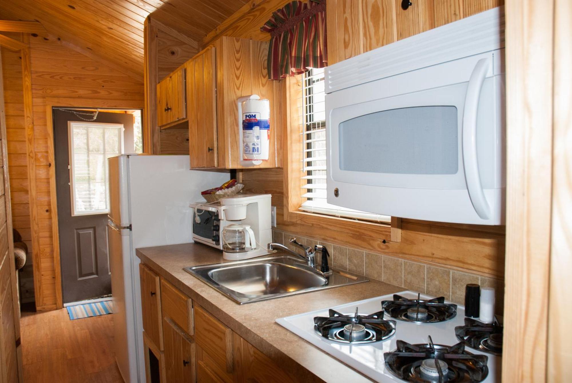 Medina Lake Camping Resort Cabin 3 Lakehills Exterior photo